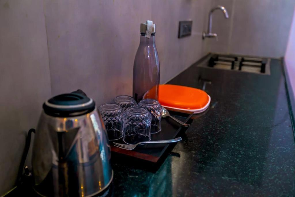 Appartement Dreamland Retreat With Swimming Pool à Kottakuppam Extérieur photo