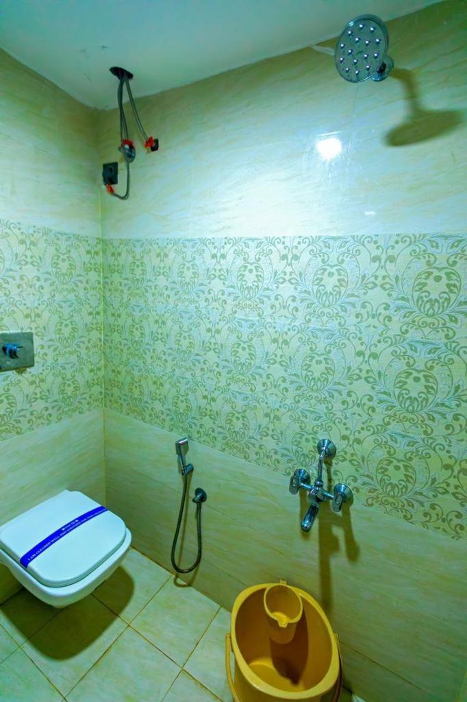 Appartement Dreamland Retreat With Swimming Pool à Kottakuppam Extérieur photo