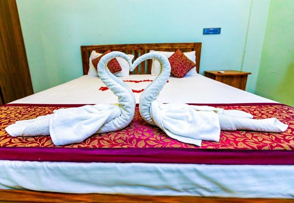 Appartement Dreamland Retreat With Swimming Pool à Kottakuppam Extérieur photo