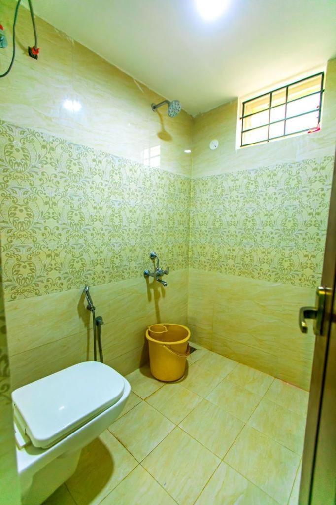Appartement Dreamland Retreat With Swimming Pool à Kottakuppam Extérieur photo