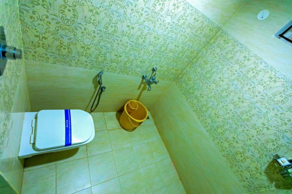 Appartement Dreamland Retreat With Swimming Pool à Kottakuppam Extérieur photo